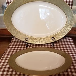 ⬇️Final Sale⬇️Sango Versailles platters